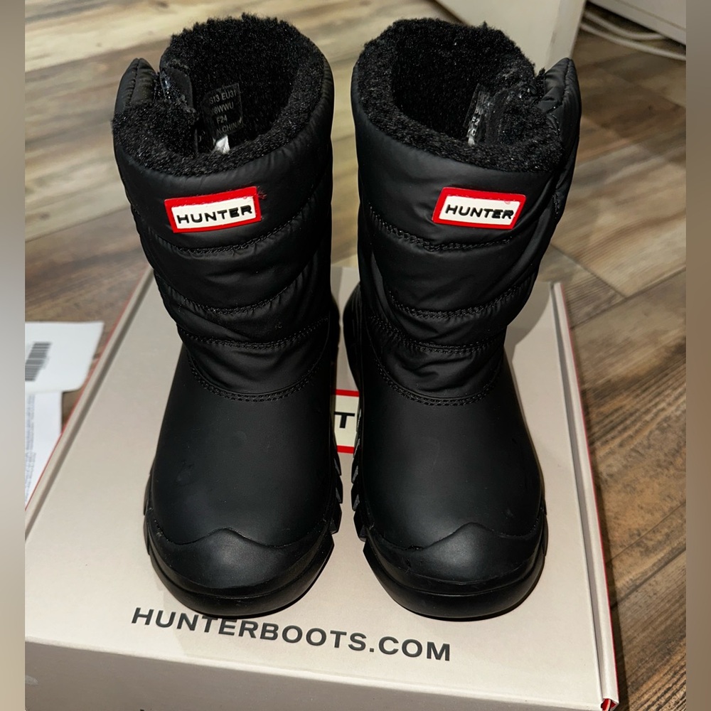 Hunter snow boots